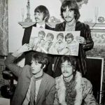 Los Beatles presentan el "Sgt. Pepper's Lonely Hearts Club Band" ante la prensa