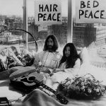 Abierta al público la habitación desde donde John Lennon pidió la paz