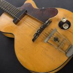 harrison_guitar_hofner-club-40