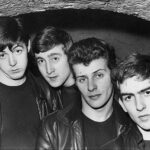 196111_cavern_beatles
