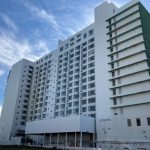 Inicia la demolición del Hotel Deauville de Miami Beach