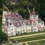 George Harrison se compra la mansión de Friar Park friar-park-mansion